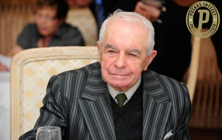 Születésnapos „Tüske”