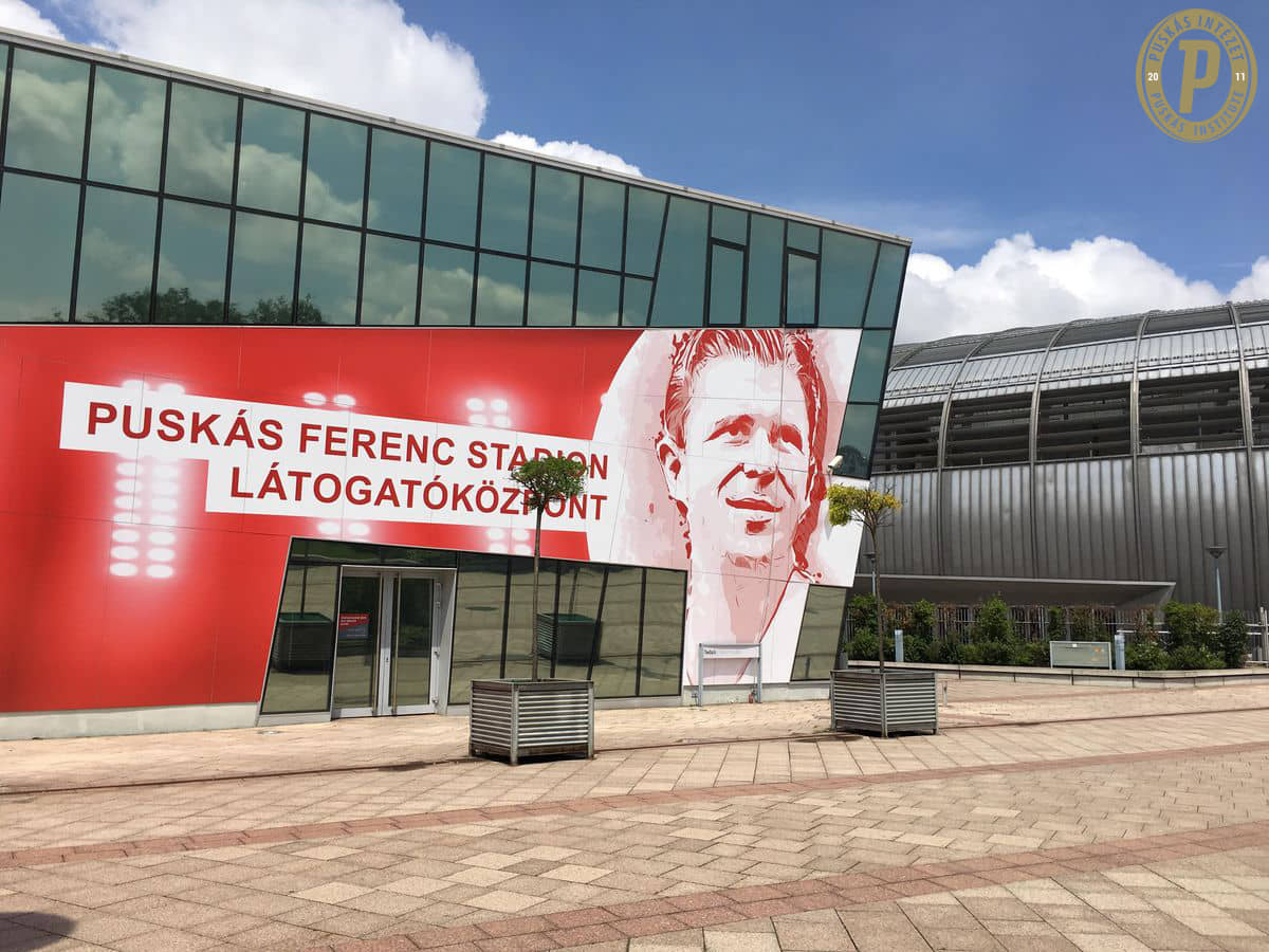 Futballereklyék a látogatóközpontban