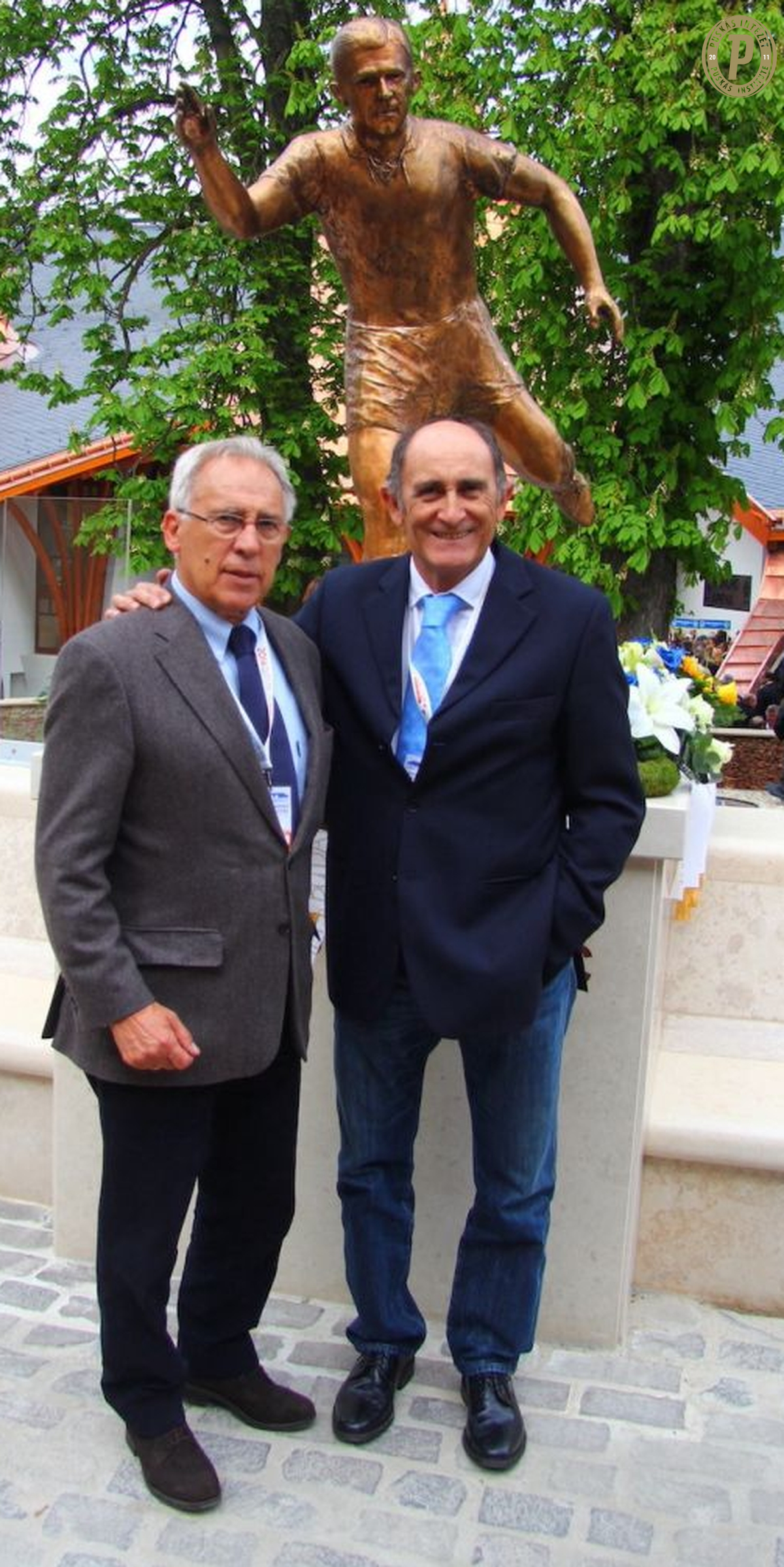 Új tiszteletbeli elnök